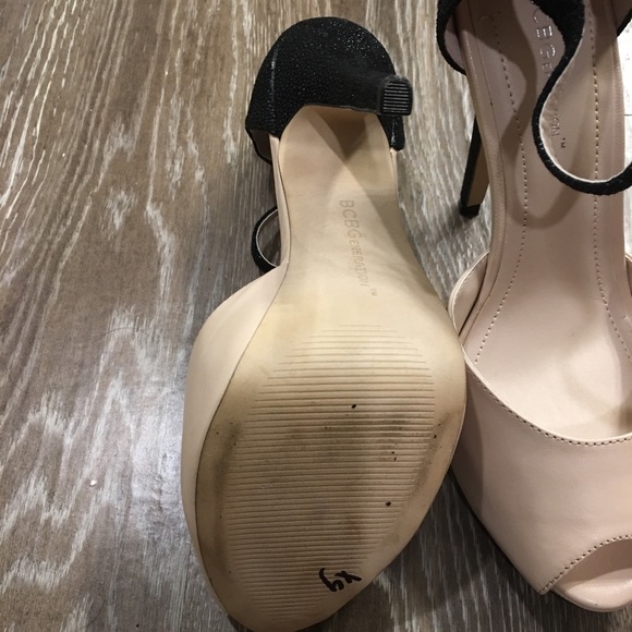 BCBGeneration Platform Heels - Picture 7 of 8
